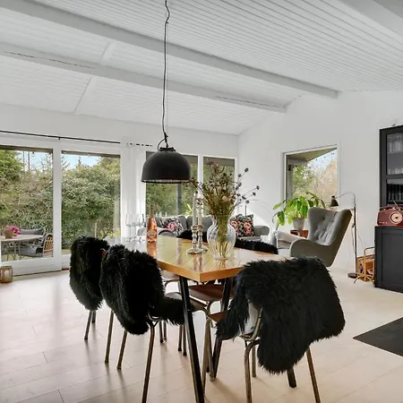 Cozy In With Kitchen * Dronningmolle