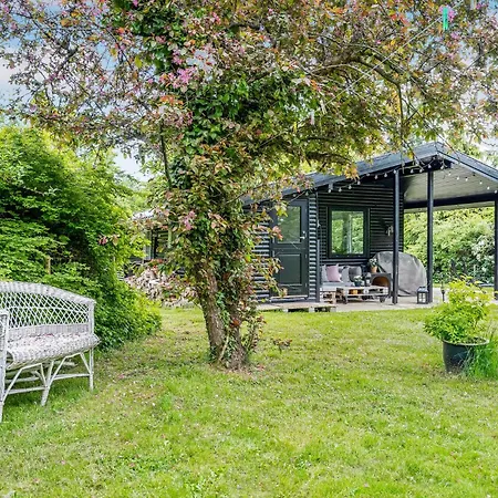 Holiday home Cozy In With Kitchen *