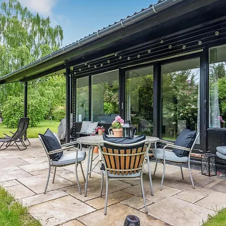 Cozy In With Kitchen Ferienhaus *